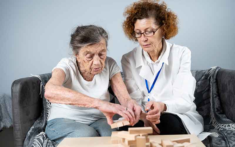 Confusion in elderly home care and observation support in Dallas